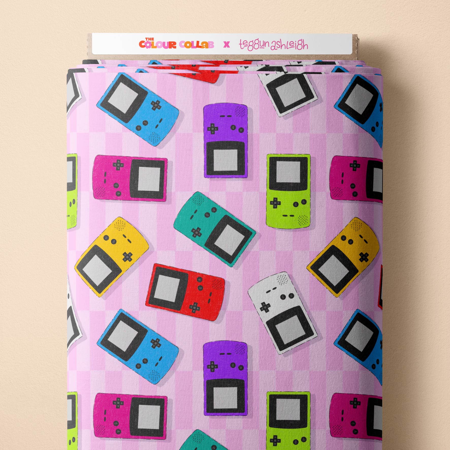 Preorder: Gameboy (Pink)
