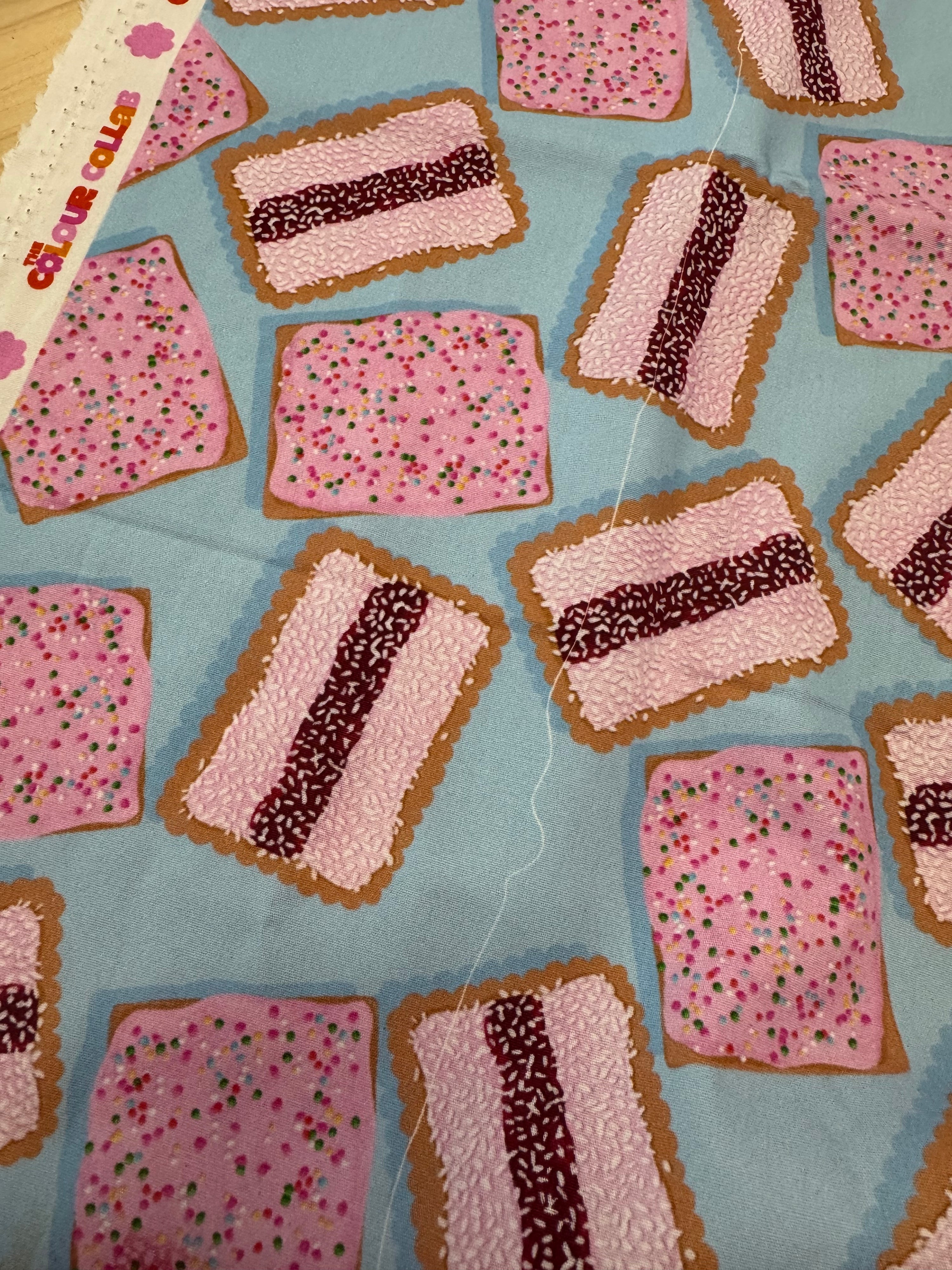 Iced Vovos & Sprinkle Biscuits - 1m - Cotton Woven - Midi -  FAULTS