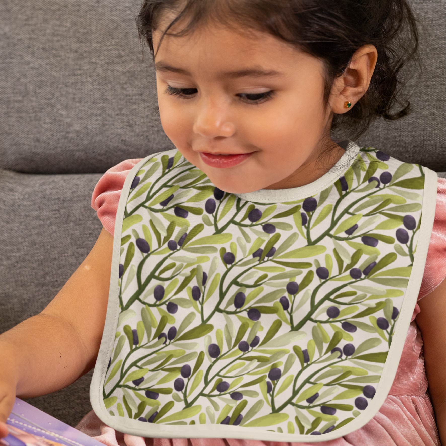 Preorder: Oliva (Off White)