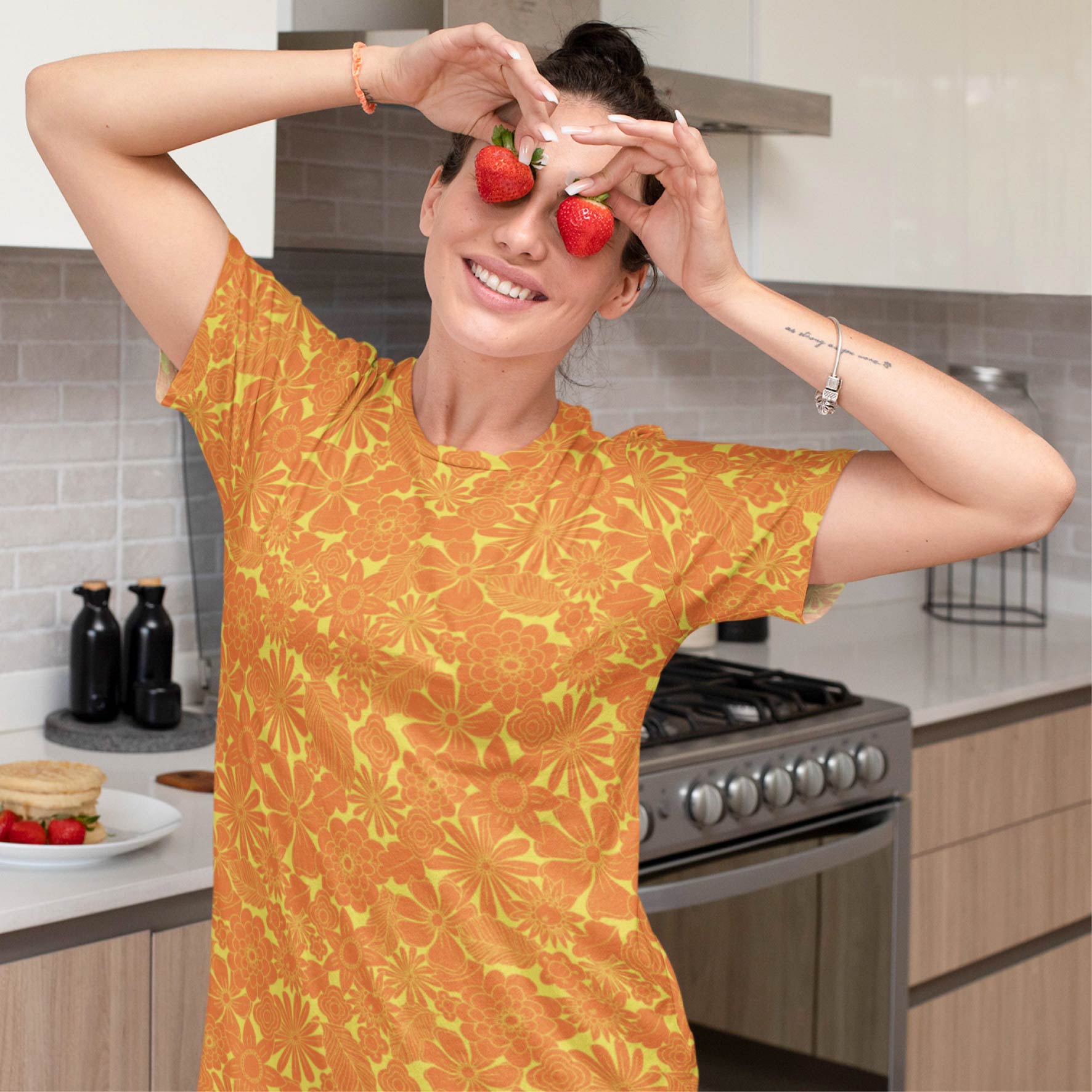 Preorder: Retro Florals (Orange)