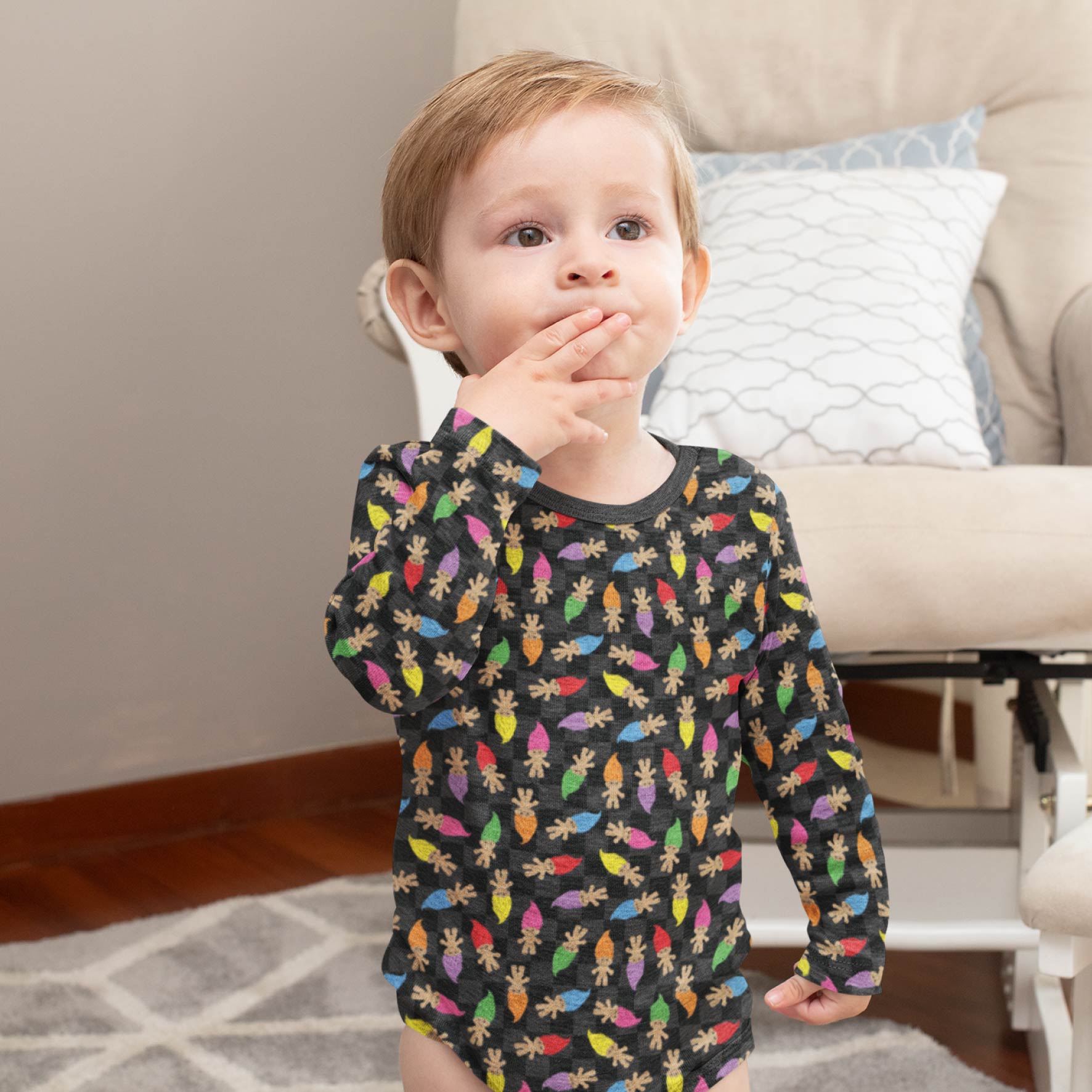 Preorder: Trolls (Black)